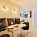 Modern Flat - 2Br-6P - Marais